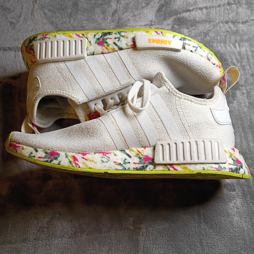 Adidas NMD R1 White Multi Color Paint Splatter Summer GX5402 Womens Size 6